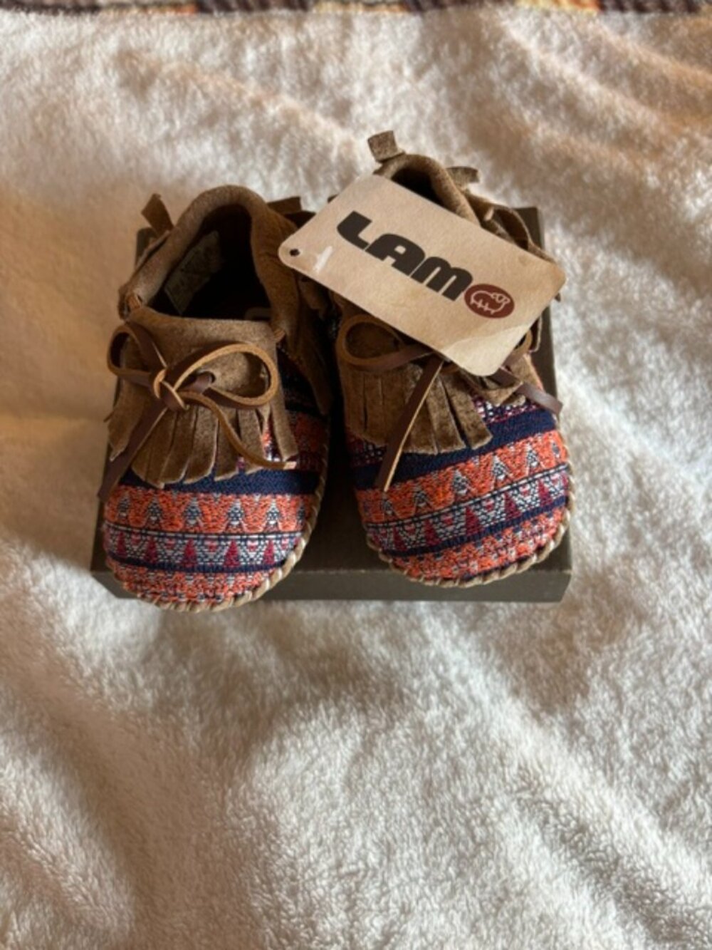 Lamo Baby Fringe Moc Chestnut XL Footwear..2-1
